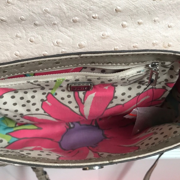 Crossbody Guess Bag - Picture 3 of 8